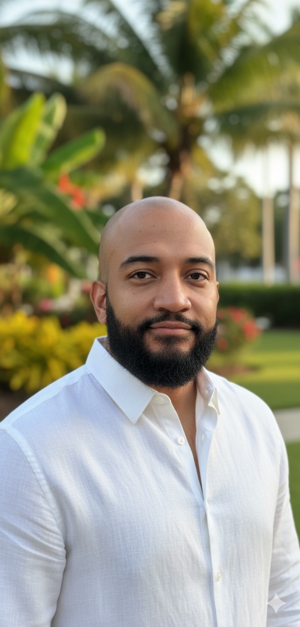 Gonzalo Sánchez - Dominican Real Estate Attorney