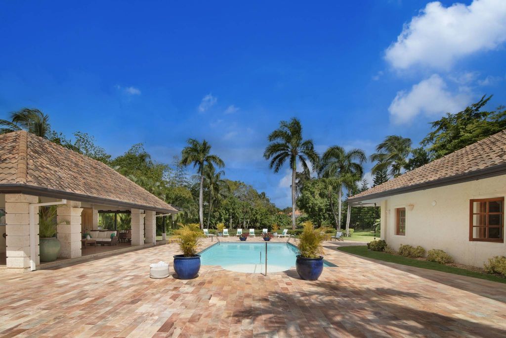 Attorney-vetted villa in Santo Domingo